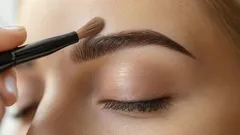 Ako si za mesiac zahustiť obočie: domáce metódy bez drahých procedúr